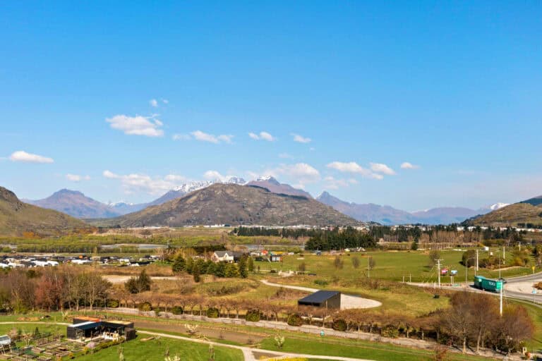 shotover rise fowler homer 2023100911138