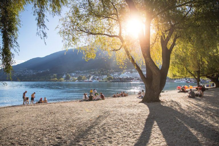 169712 queenstown beach in springsummer 1420