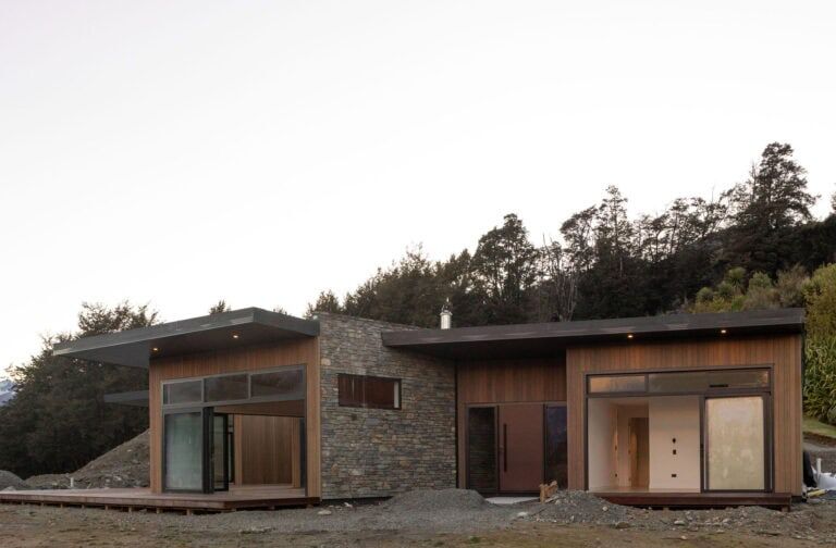 exterior nereus way glenorchy fowler homes queenstown 16
