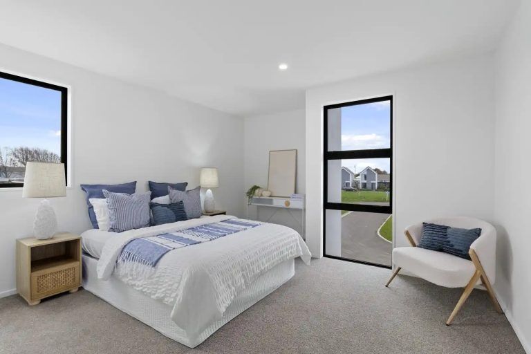 bedroom 5 (1)
