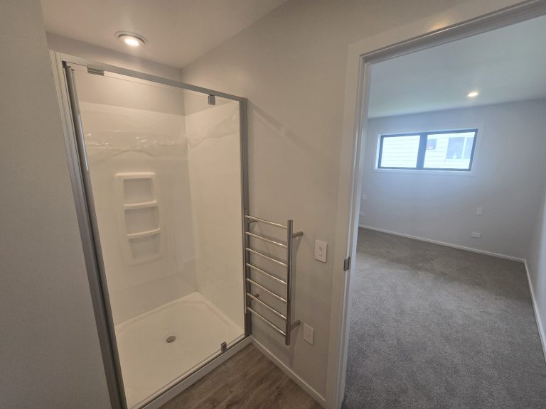 ensuite master