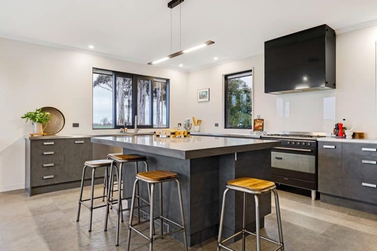 Ashburton-MidSouth-2020-Kitchen99