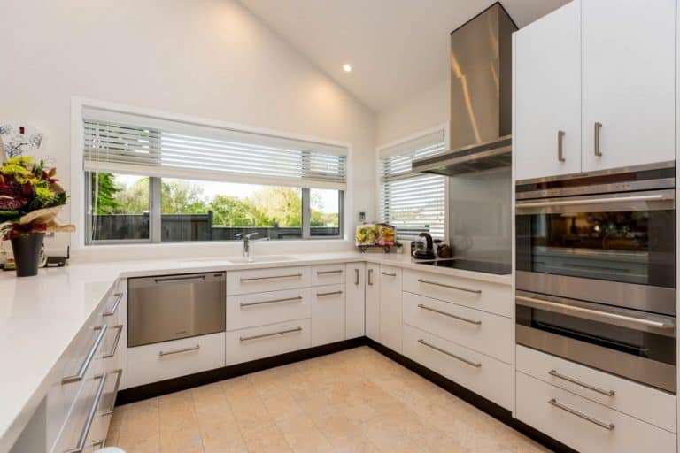 Manawatu-Baines-2015-4159dd414e269ea6ea8110093fe679a91ddd6831