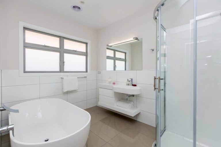 Manawatu-Baines-2015-66114647cc6db3c357f0bbcea30d7154532ccb76