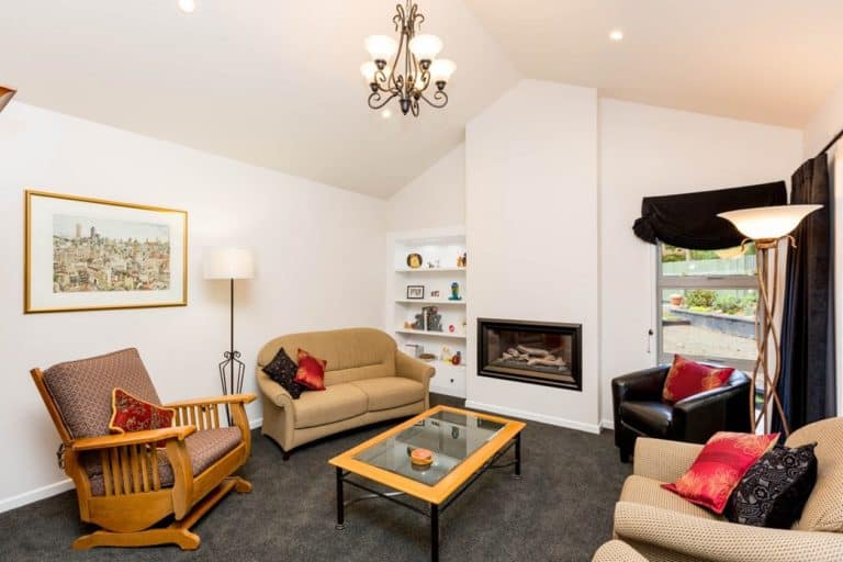 Manawatu-Baines-2015-e26c226a0d0ab45eb28a6ec1610f1a813c76c205