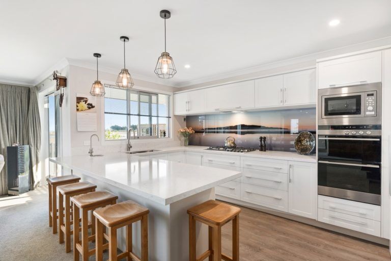 Manawatu-Stephens-2018-5f1857137125756c34b1e10fa8a120095617a5b2