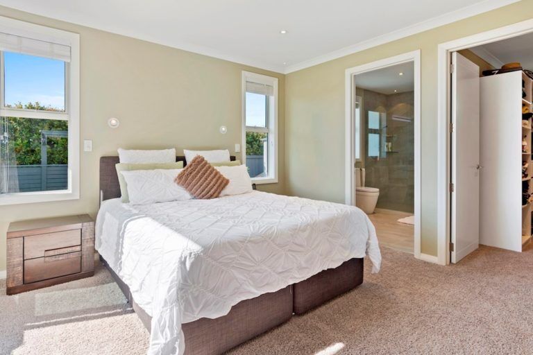 Tauranga-Gilchrist-2016-9cdddc4829f64547e51a9891023ee4e6178d7dbb