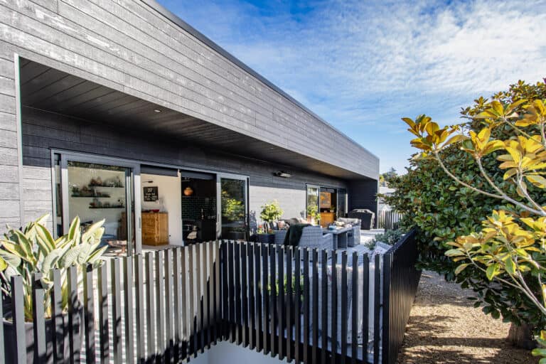 exterior fowler homes christhchurch south gold hoy 6152 1 12 33