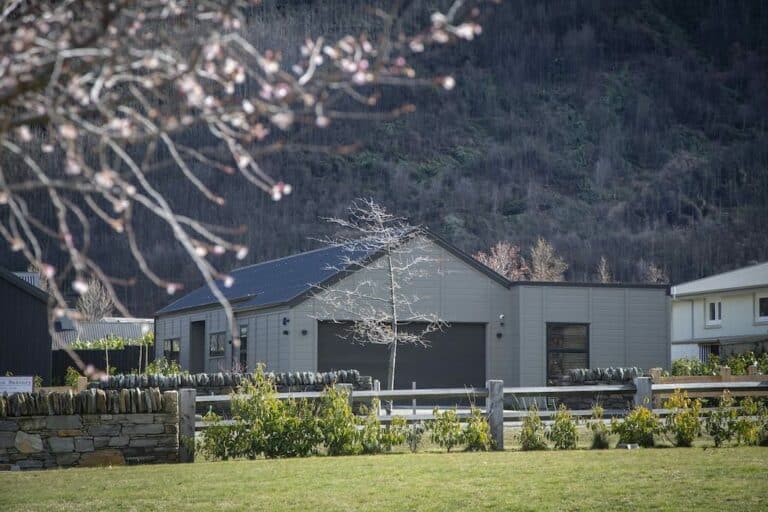 Arrowtown new build by Fowler Homes Queenstown