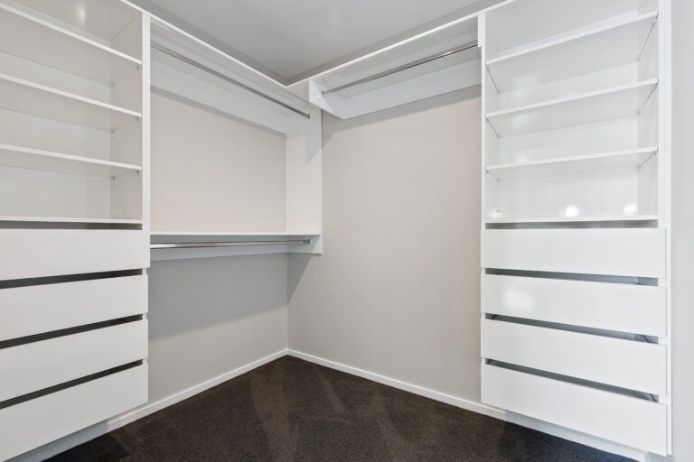 walk in wardrobe fowler homes christchurch north img 9355