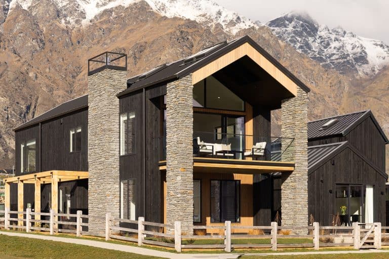 exterior fowler hom 34