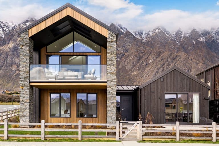 exterior fowler home 1