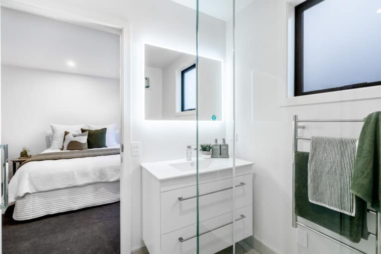 Master Ensuite