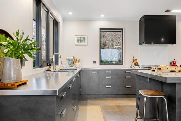 Ashburton-MidSouth-2020 Kitchen99