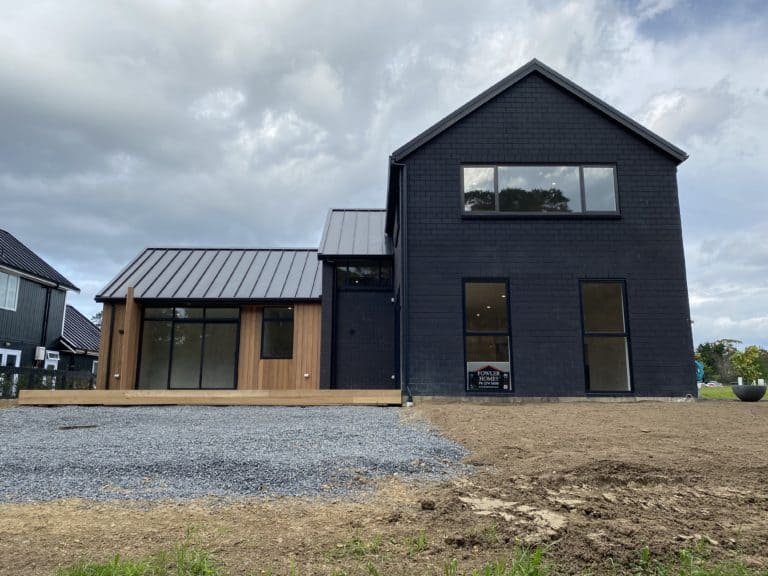 Auckland-South-East-2020-Woodlanding Rd Exterior (8)