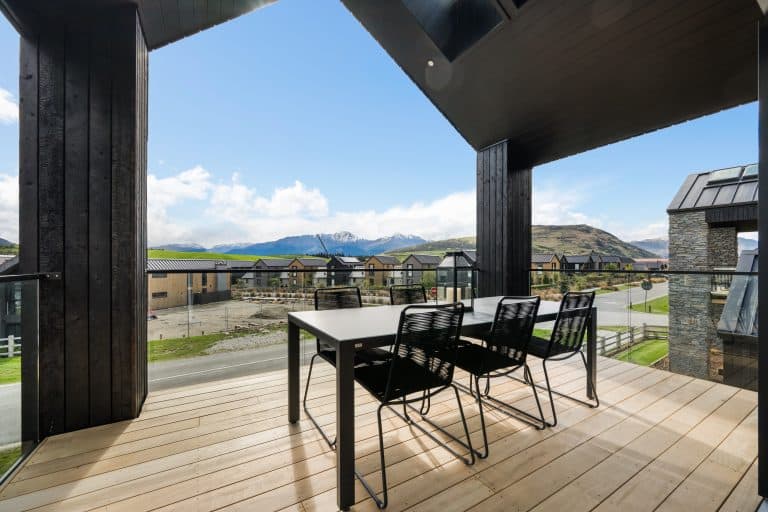 4 taurus lane, jacks point 34