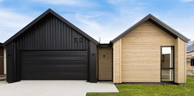 Young Hanley Farm Home & Income Queenstown