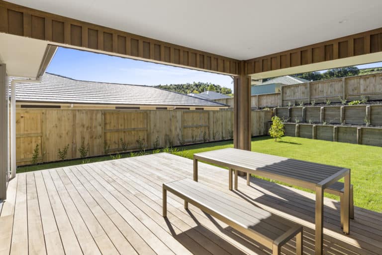 Tauranga-McIntosh-2016-2016-04-15 01.11