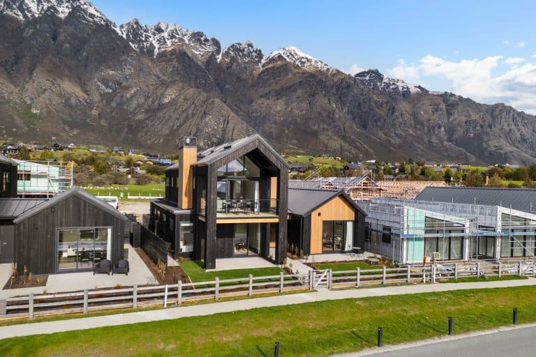 4 taurus lane, jacks point 72