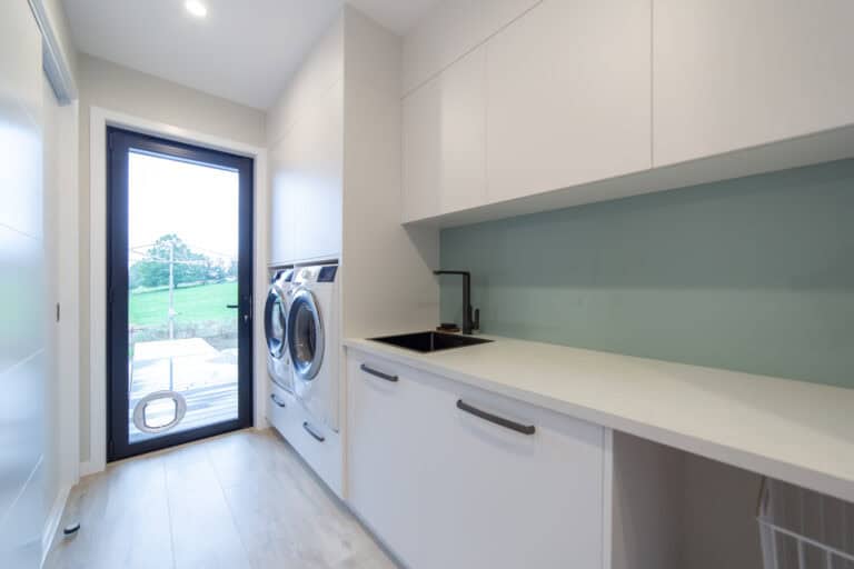 laundry anderson fowler homes waikato img 7234