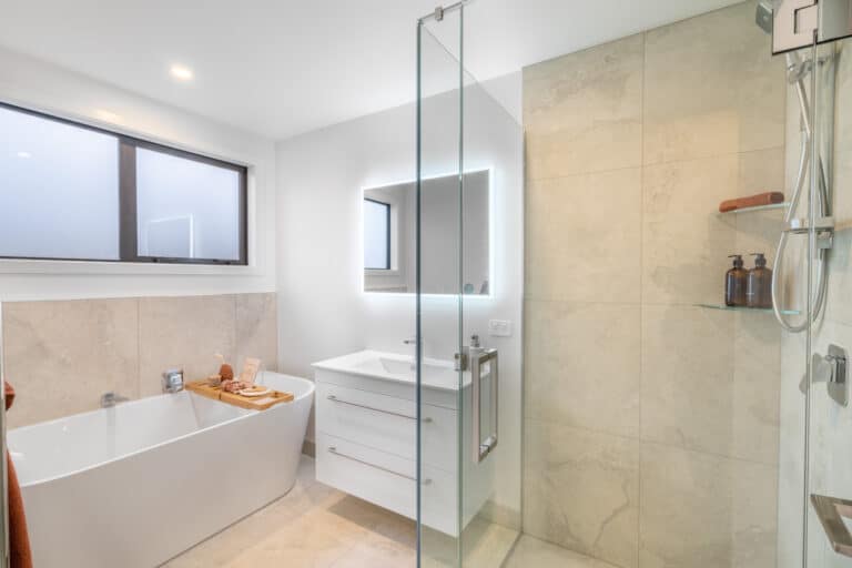 Main Bathroom