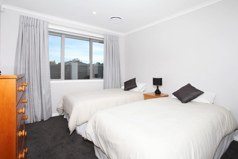 Ashburton-Vucetich-2016-02499ec8e2a4d082dfabec0ce78c7641ea687935