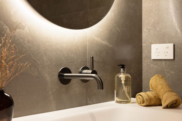 jack's point queenstown fowler homes bathroom 60