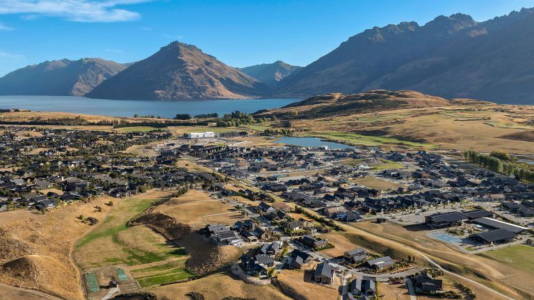 jack's point queenstown fowler homes sceni 2