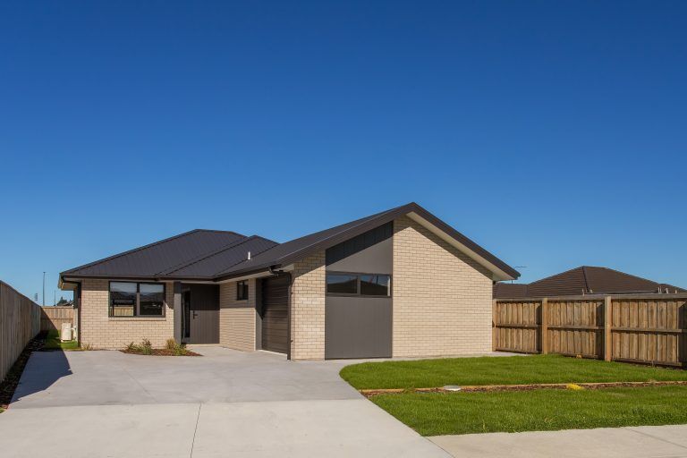 home exterior driveway fowler homes christchurch north img 5982