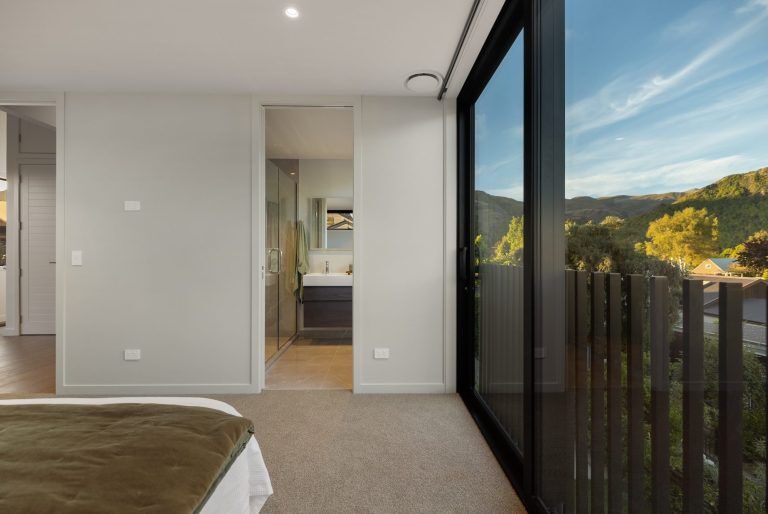 bedroom ensuite arrotown build fowler homes queenstown 2196787786