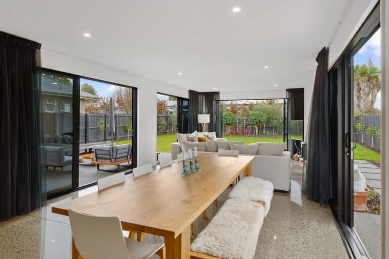 Dining living