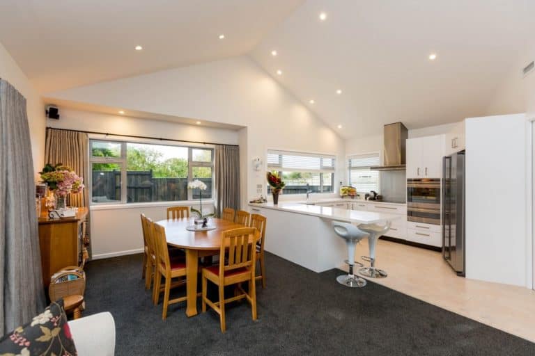 Manawatu-Baines-2015-be00971167d38c05381e6841af4872251704f16b