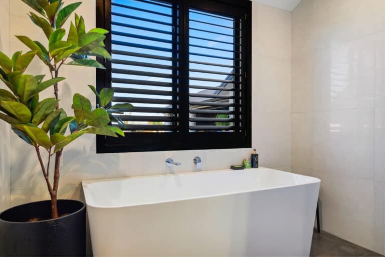 Fowler-Homes-Manawatu-Gold-Award-Winning-Home-Interior-Bathroom