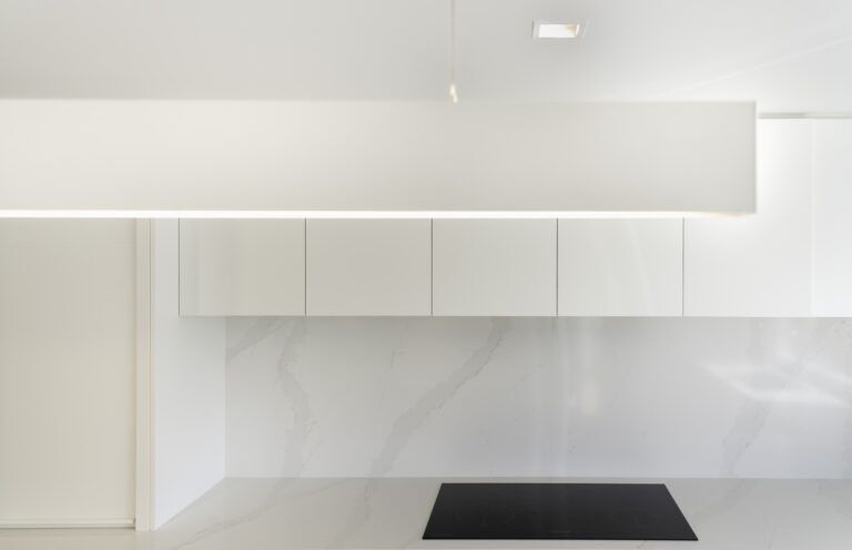 Fowler-Homes-Queenstown-Show-Home-Jack's-Point-Kitchen