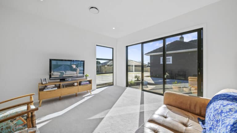 Fowler-Homes-New-Plymouth-Silver-Award-Winning-Home-Living