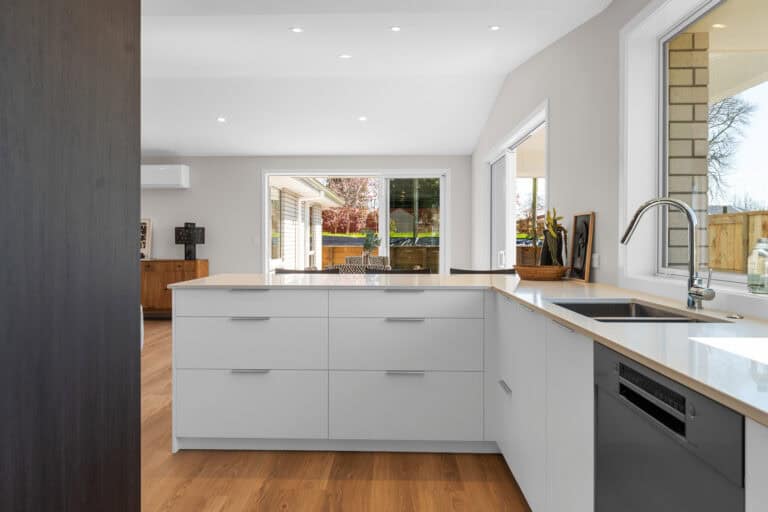 17 keri rua kotare pak fowler homes waikato kitchen scullery08364