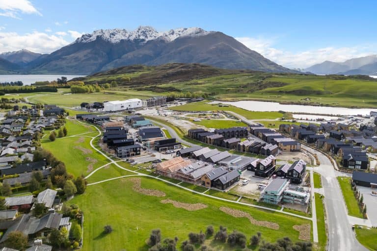 4 taurus lane, jacks point 74