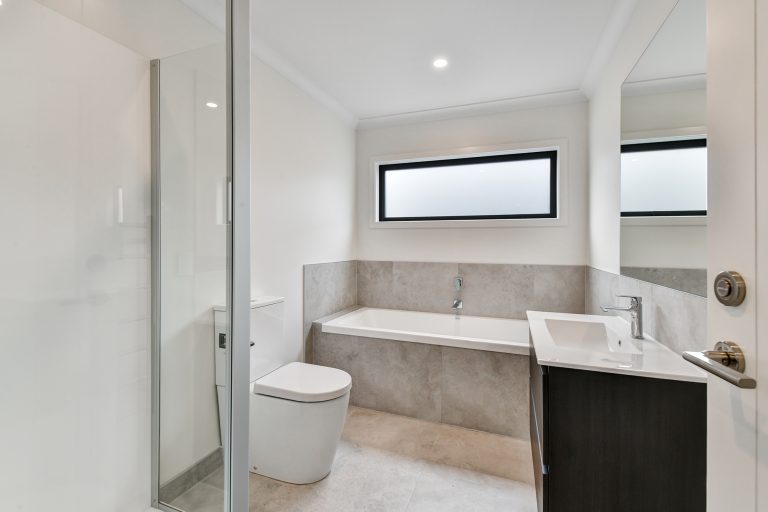 bathroom fowler homes auckland north dsc 8905 6 7