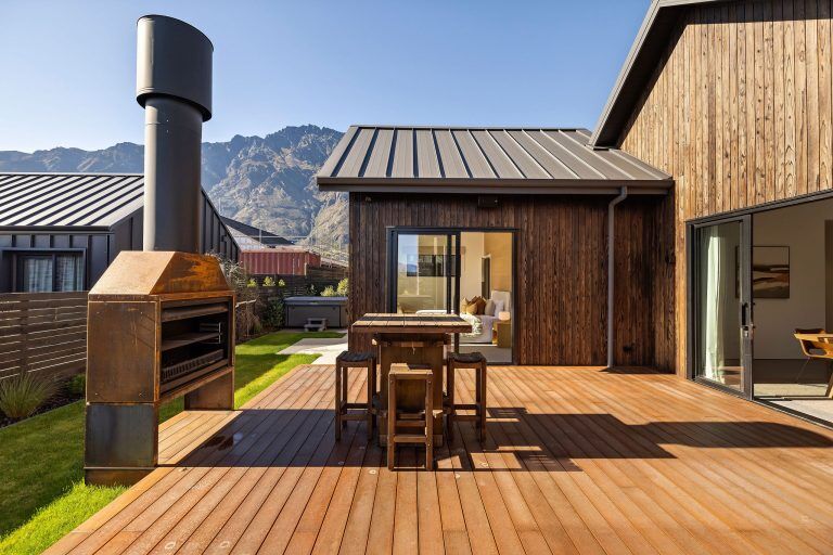 outdoor living jack's point show home fowler homes queentown 40