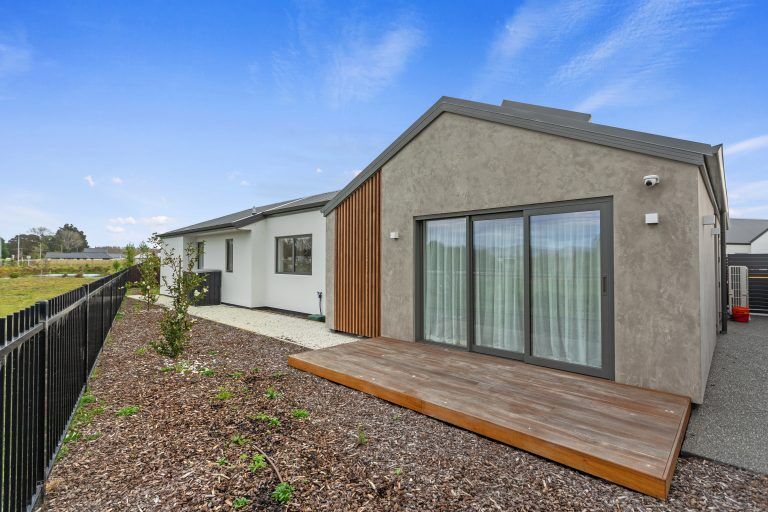 gold award fowler homes christchurch south cb 6152 2 5 26