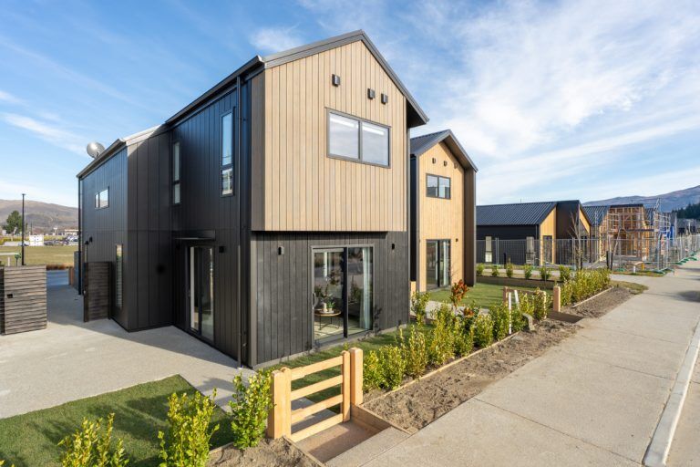 19 home exterior dual income fowler homes cromwell