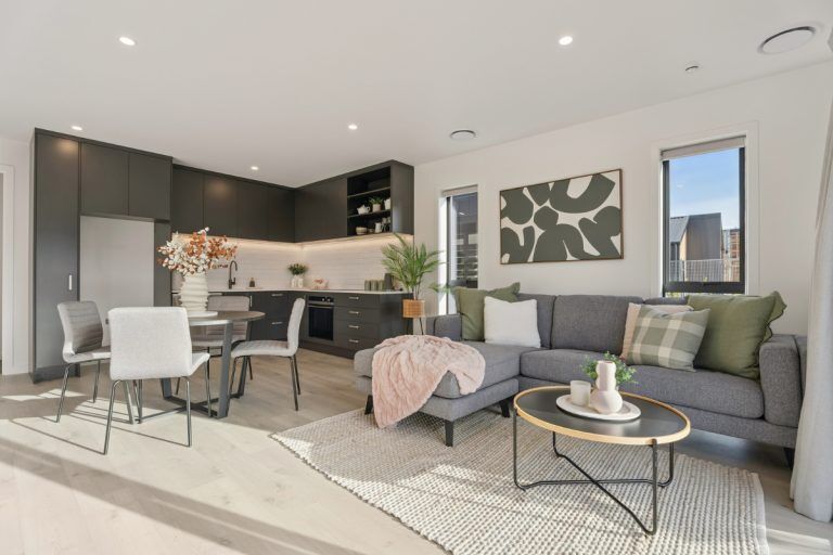 2 kitchen living dual income fowler homes cromwell