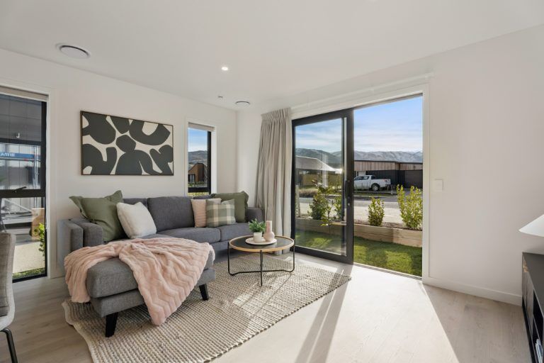 6 living dual income fowler homes cromwell