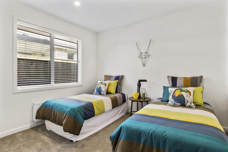 Tauranga-McIntosh-2016-2016-04-15 00.52