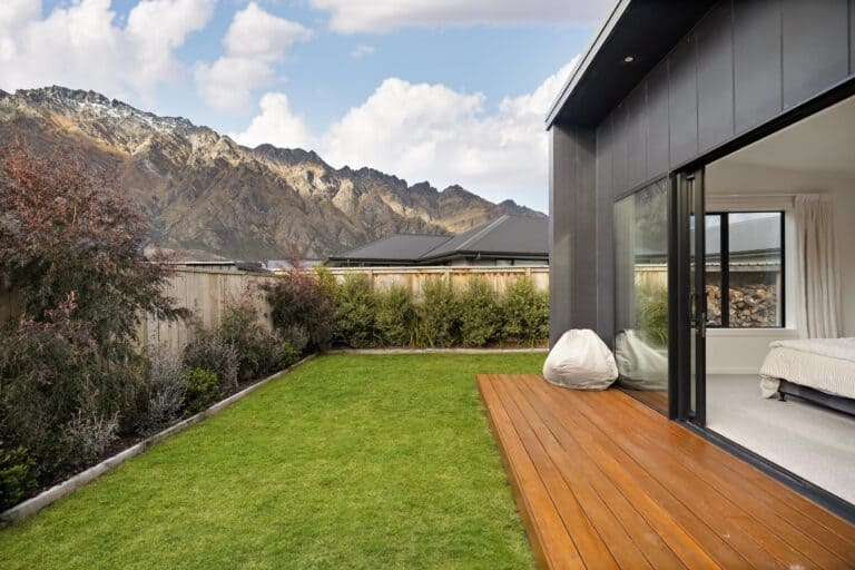 exterior fowler homes queenstown 30