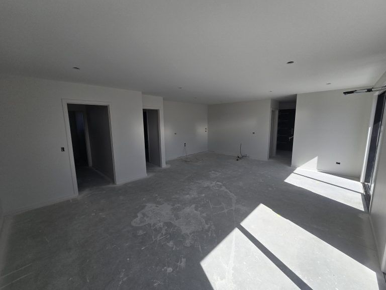 paint lounge to kitchen