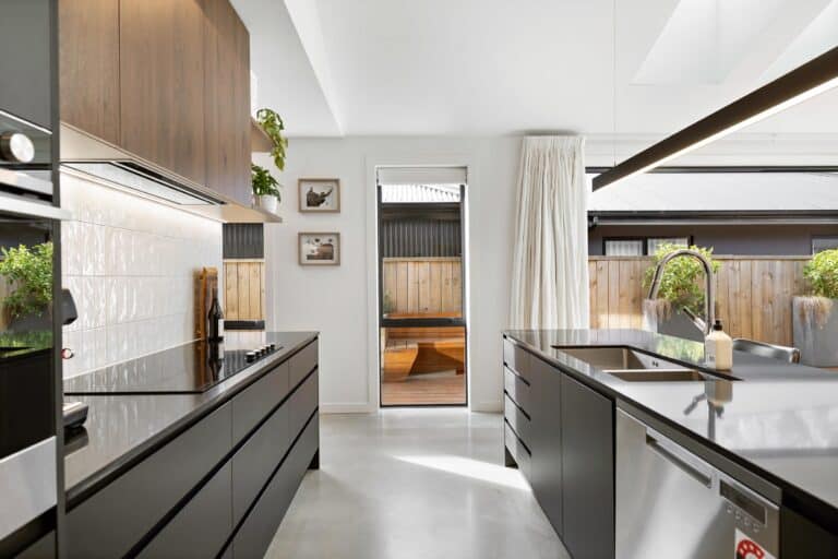 kitchen fowler homes queenstown 9