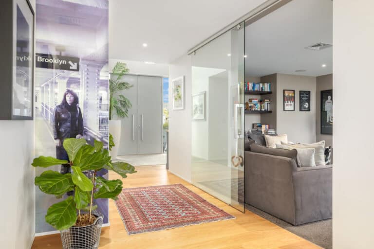2 aglaia place 030