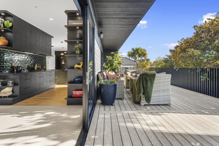 outdoor living fowler homes christhchurch south gold hoy 6152 1 12 16 mx